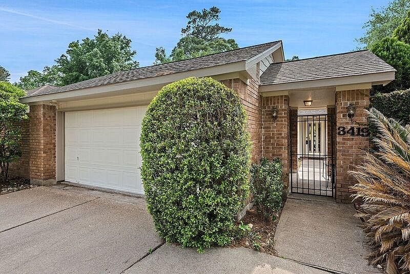 1st image of 3419 Valley Gardens Dr
