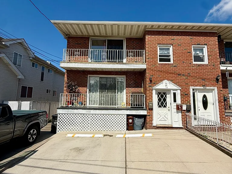 704 Port Richmond Ave #2 — Photo 19