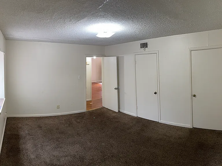 111 Espejo St #8 — Photo 9
