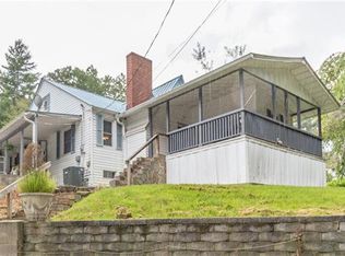 114 Laurel Ave, Spruce Pine, NC 28777