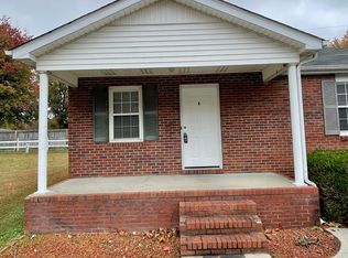 26990 Elkins Rd, Athens, AL 35613