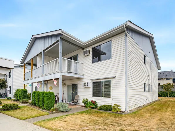 32691 Garibaldi Dr #100, Abbotsford, BC V2T 5T7