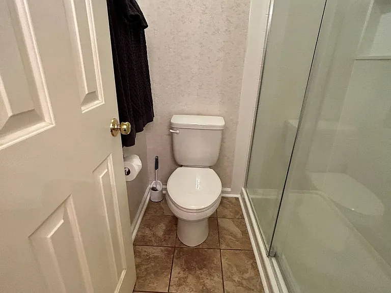 Part of ensuite