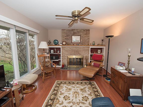 5th image of 625 Essex St