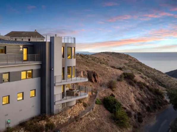 3004 Sequit Dr, Malibu, CA 90265