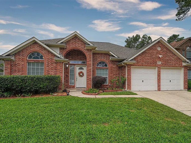 25923 Marshbrook Ln — Photo 20