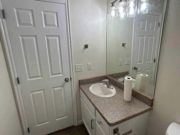 1148 Northfield Rd #1 — Photo 14