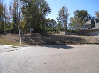 127 Bentwood Dr, Clinton, MS 39056