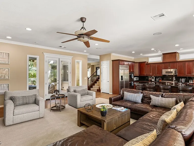 1399 Foothills Village Dr — Photo 11