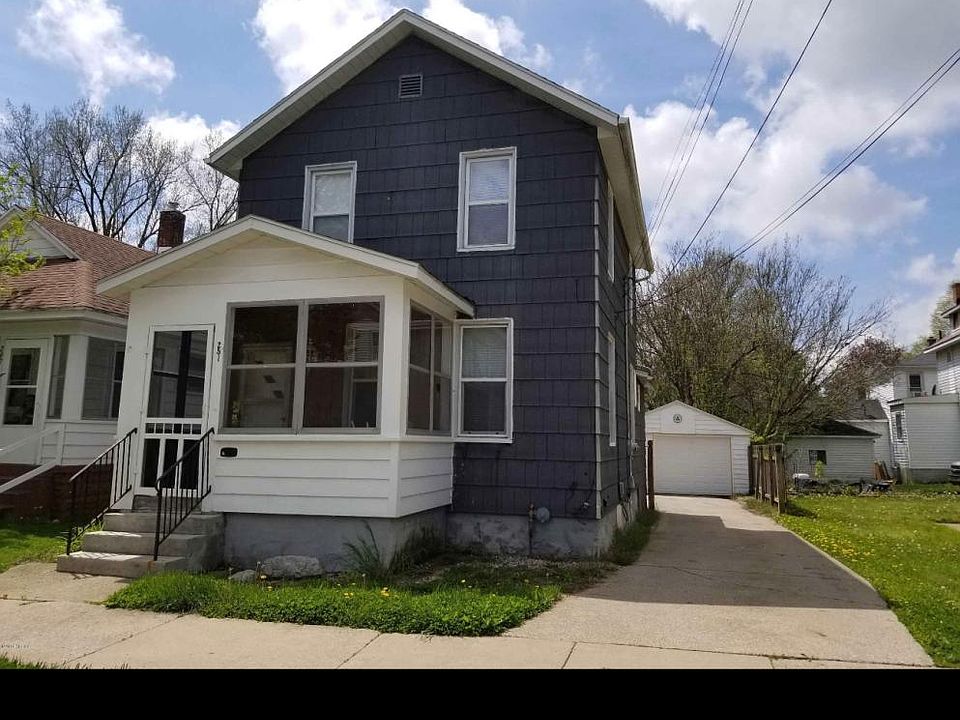 1st image of 251 Gold Ave NW