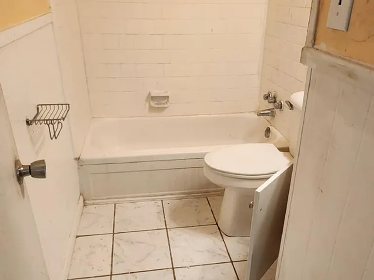 408 E Lafayette St — Photo 5