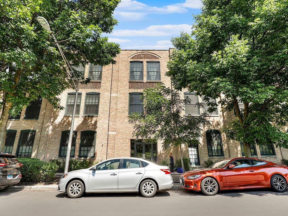 1st image of 5235 N Ravenswood Ave APT 10