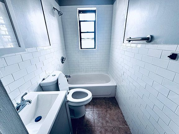 3rd image of 66 Tuers Ave APT 4C