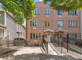 649 E 34th St, Brooklyn, NY 11203