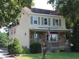 196 Old York Rd, Ringoes, NJ 08551