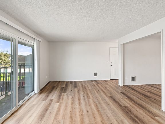2nd image of 1111 W Market St APT 7