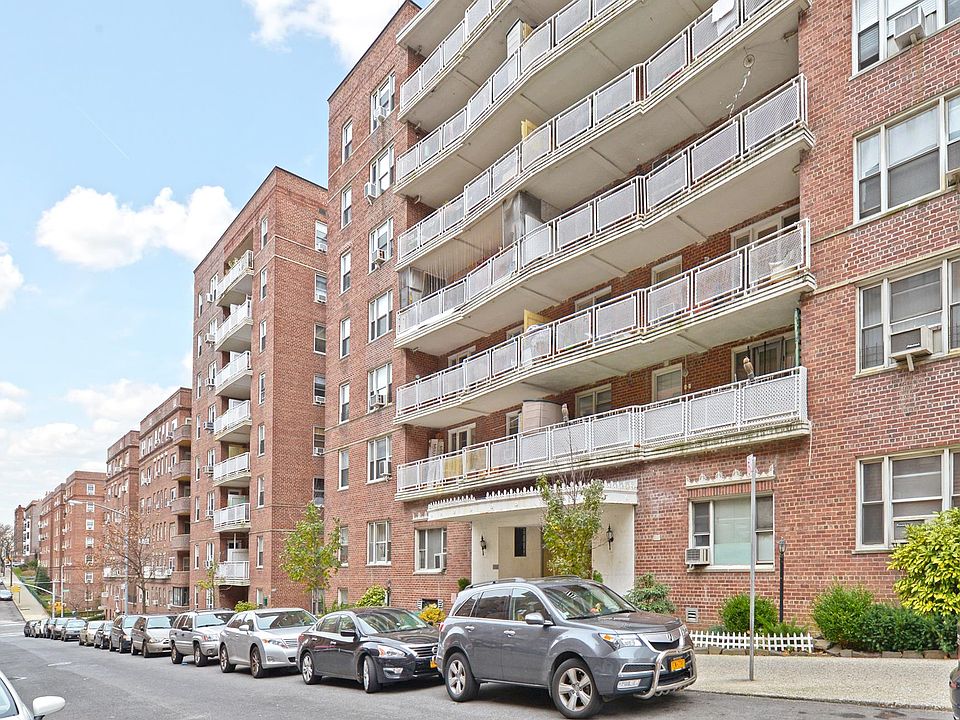 1st image of 10420 68th Dr APT A68