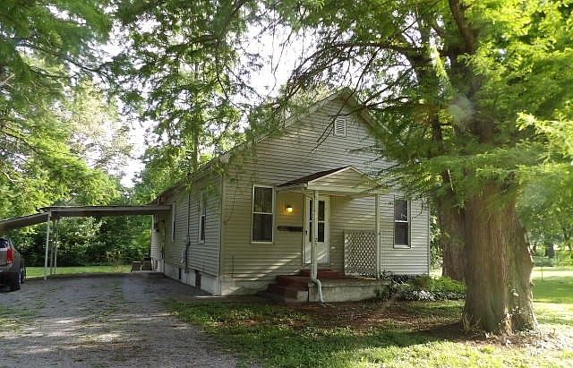 1st image of 25 Wise St