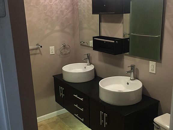 Dual Vanity Modern Bathroom