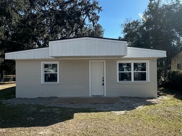 4 E Washington Ave, Lakeland, GA 31635