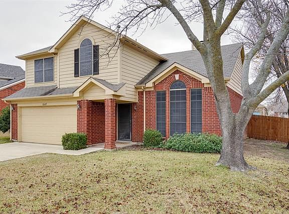 2nd image of 2537 Windchase Dr