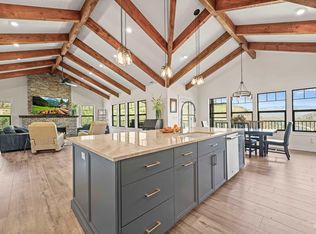 42 Shoemaker Ln, Horseshoe Bend, ID 83629