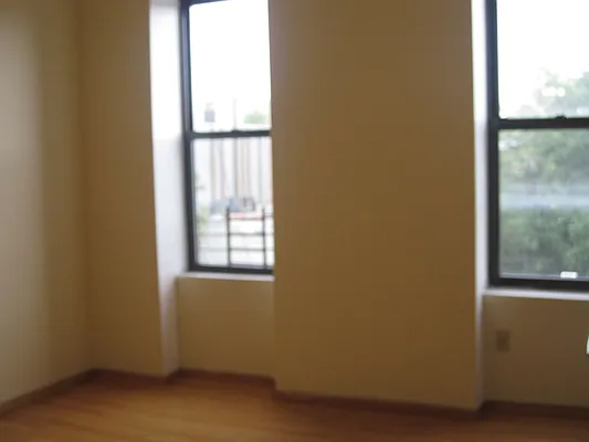 Rented by Donawald Realty INC | media 24