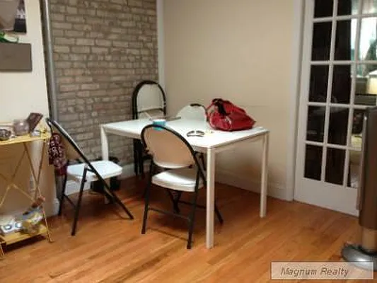 Rented by Magnum Realty Holdings, LLC | media 17