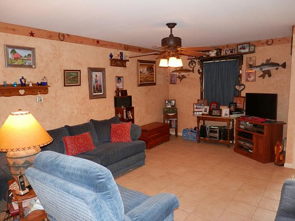 2nd image of 110 Wendi Ln