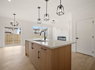 113 Caledon Cres, Spruce Grove, AB T7X0Y8