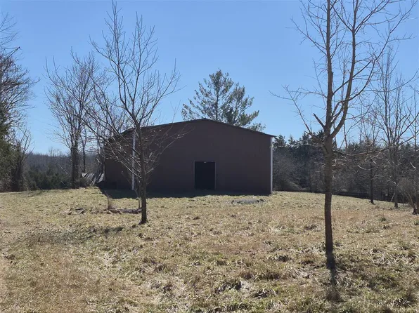 925 Hopewell Church Rd, Canmer, KY 42722