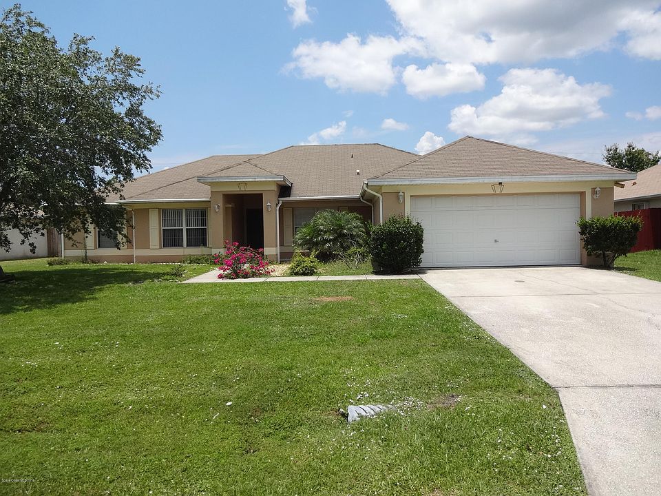 1st image of 178 Bamboo Ave SE