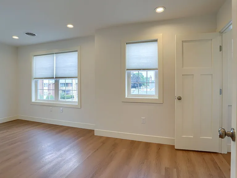 45 N Penn St — Photo 12