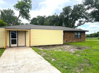 377 State Highway 75 N, Huntsville, TX 77320