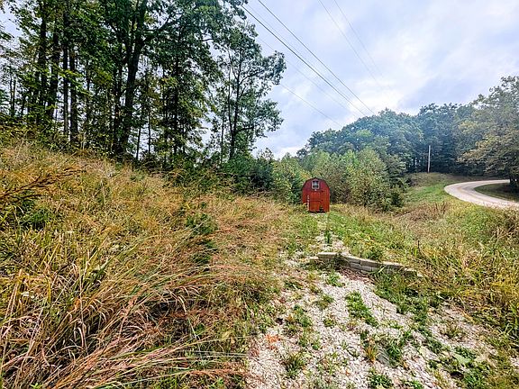 2nd image of 2567 Kentucky #399