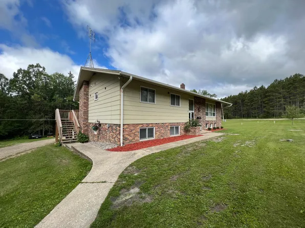 658 Lomond Dr NW, Bagley, MN 56621
