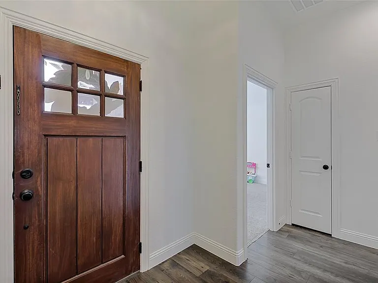 4020 Highplains Dr — Photo 5