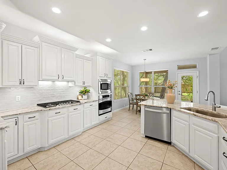 1023 Grassy Field Rd — Photo 12