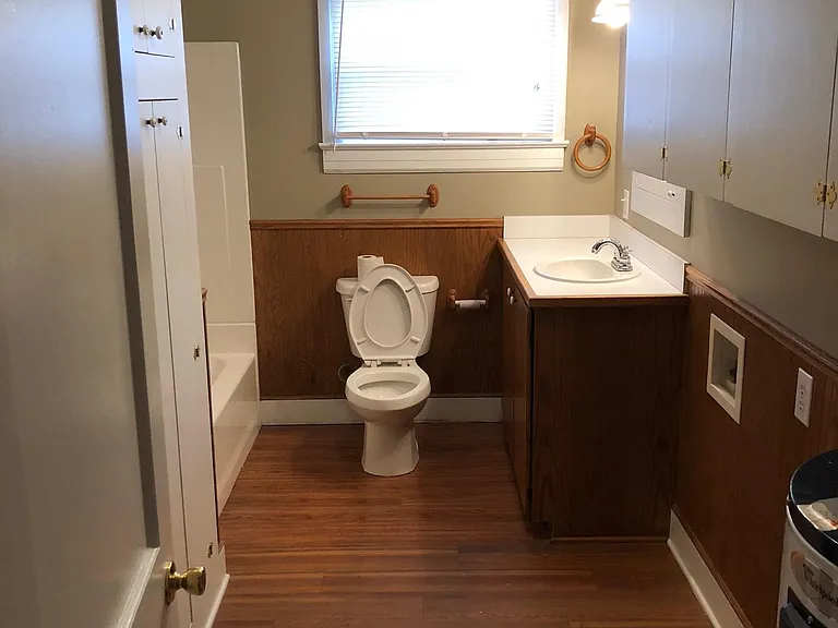 206 Williams Ave #A — Photo 4