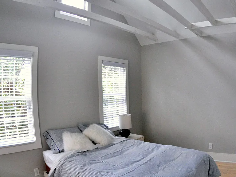 33 Bogard St — Photo 11