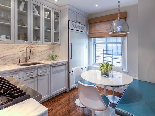 Sold by Sotheby's International Realty | media 20