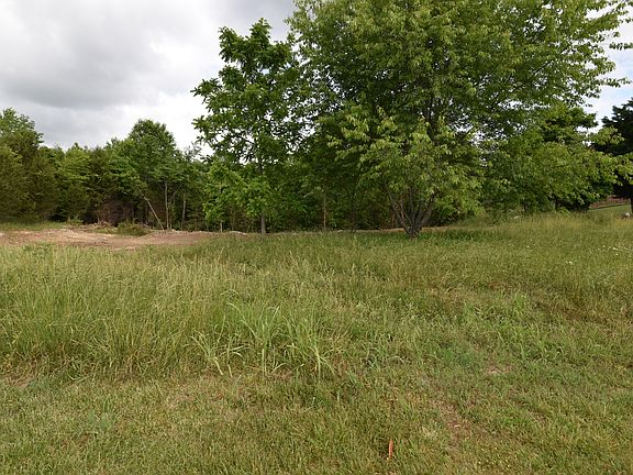 5th image of Lake Harbor Dr