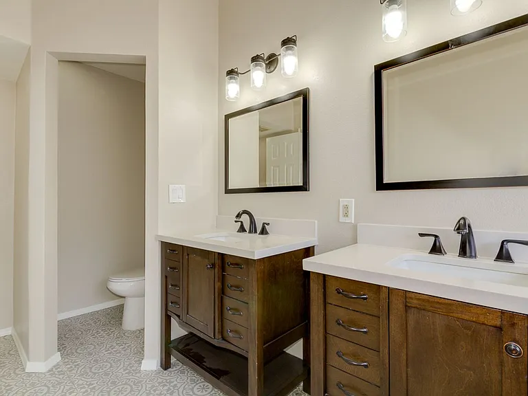4314 E Juanita Ave — Photo 29