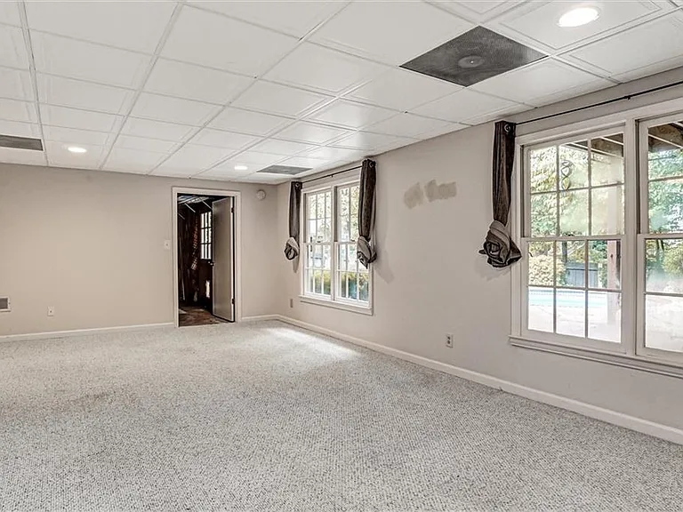510 Jacaranda Ct — Photo 45