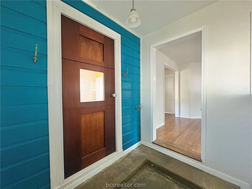 2 bed, 3.0 bath, 1380 sqft, $1,700 — Photo 4