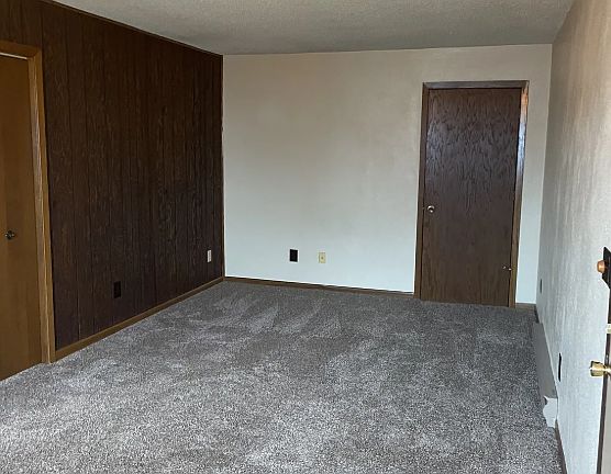 3rd image of 2120 Marathon Ave #5