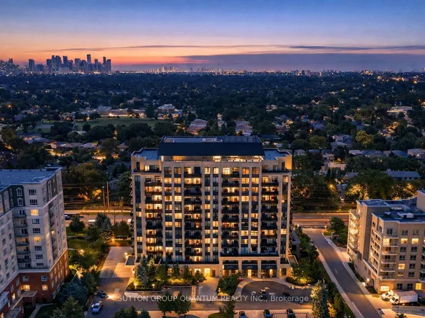 520 Steeles Ave W #205, Vaughan, ON L4J 0H2