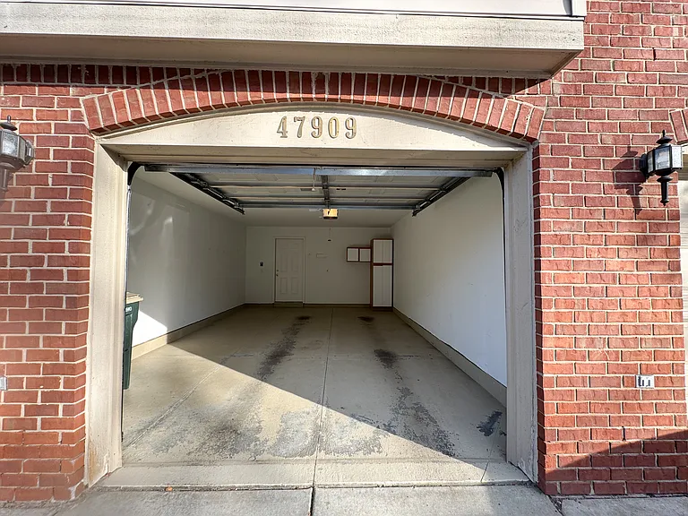 47909 Cardiff Ave — Photo 19