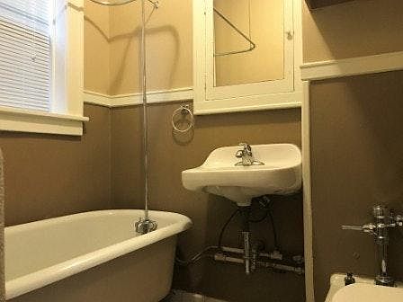 5th image of 2464 Harney St APT 37