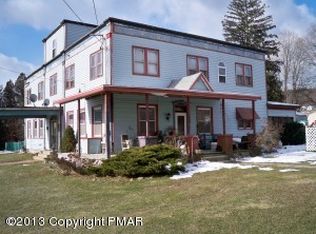 1656 Mahoning Dr W, Lehighton, PA 18235